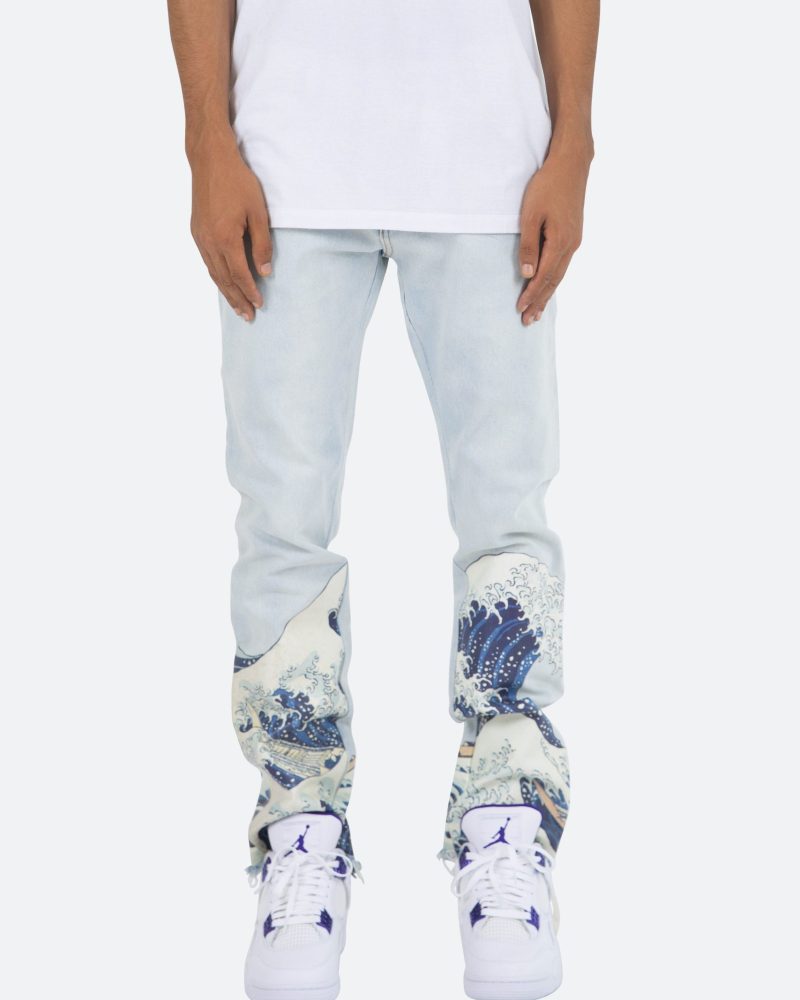 D233 Wave Straight Denim - Light Blue