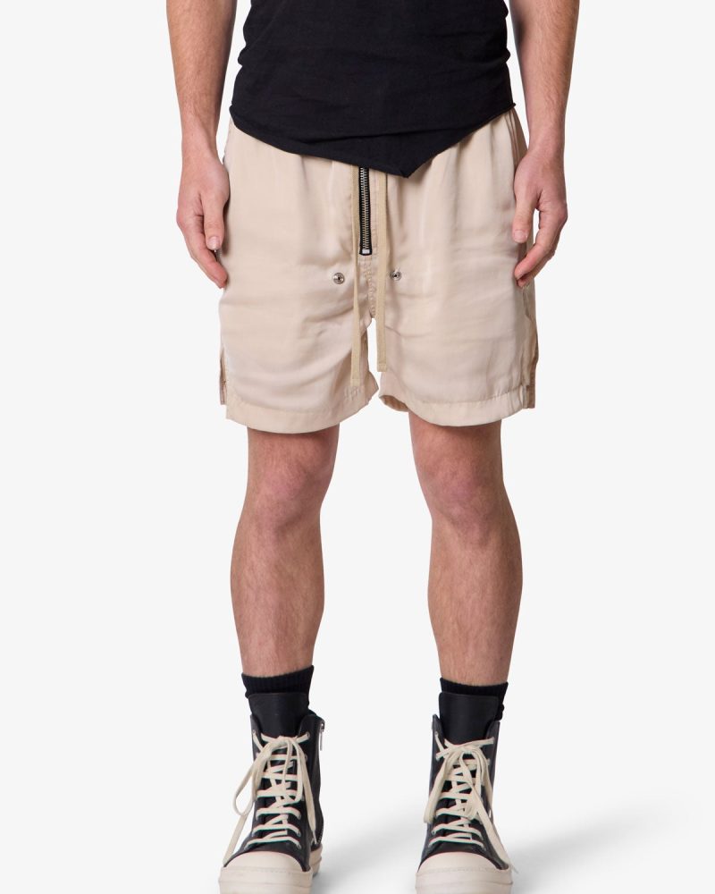 Lightweight Zippered Shorts - Tan